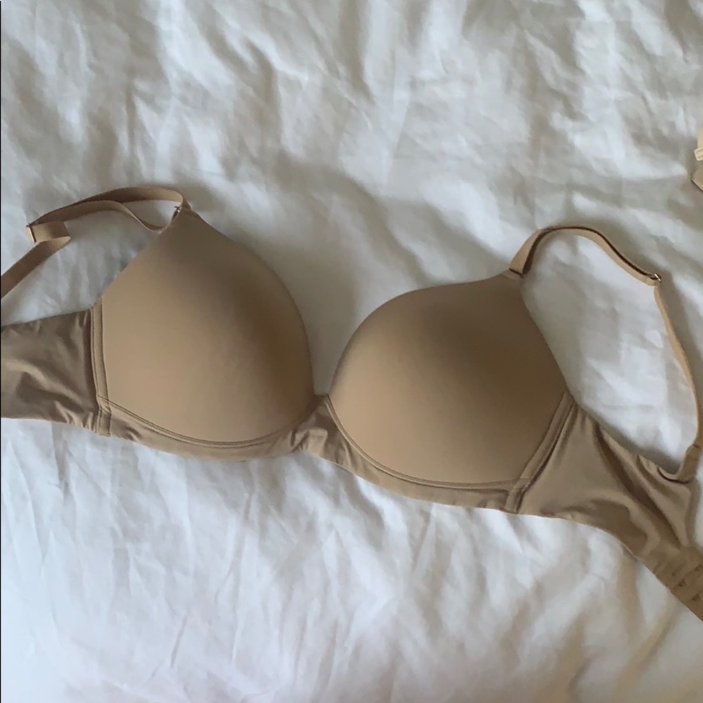Soma nude memorable wireless bra #1116